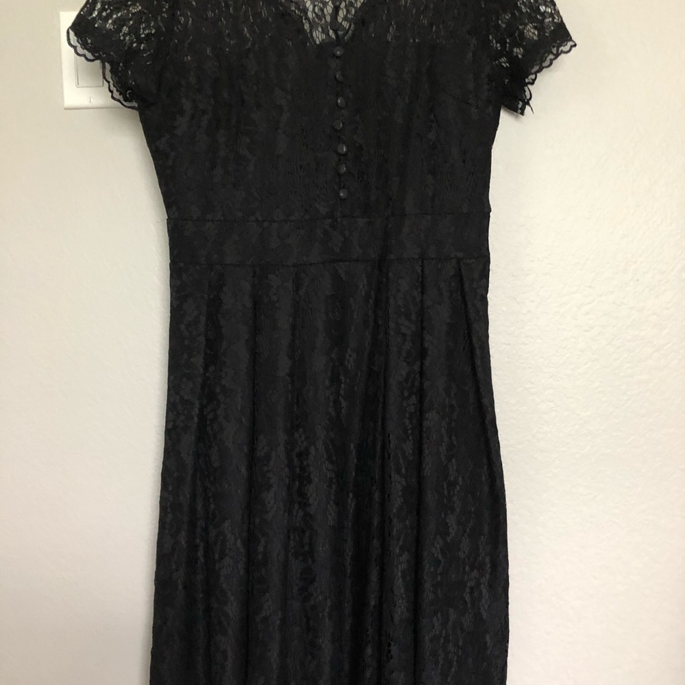 Dress - Picture 3 of 4